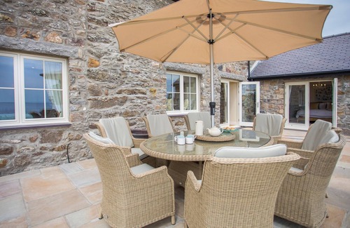 Dulas Cabaña | PENRHYN BARN, admite mascotas, con chimenea en Moelfre, Ref 1008954