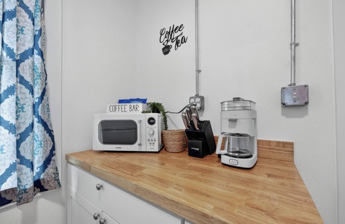 South Pensacola Cabaña | Pensacola Cozy Studio