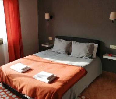 Laracha Casa | Pensión Club del Mar