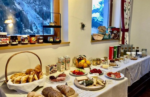 Warth Casa | Pension Bergheim