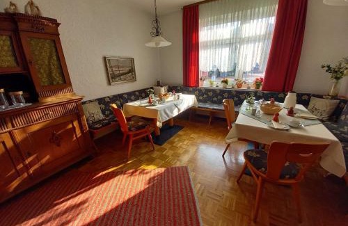 Reinhardshausen Apartamento | Pension Bitter