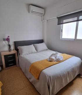 San Juan de Alicante Casa | Pension Colón