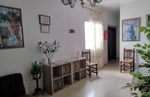 Mairena del Alcor Casa | PENSIÓN LARRA