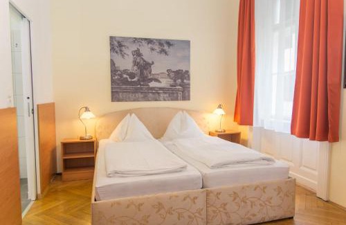 Josefstadt Hotel | Pension Lehrerhaus