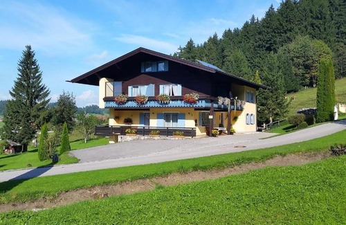 Teisendorf Casa | Pension Ramstötter