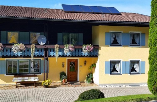 Teisendorf Casa | Pension Ramstötter