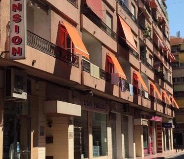Centro de Benidorm Casa | PENSIÓN ROSA