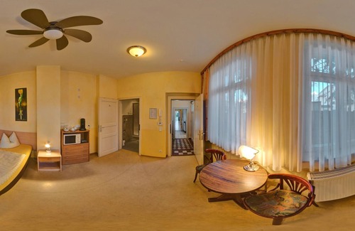 Babelsberg Nord Casa | Pension Unicat