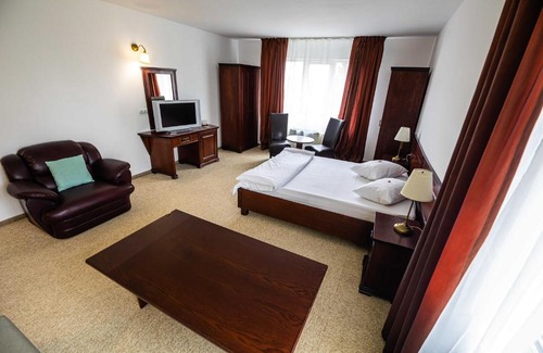 Tirgu Mures Casa | Pensiunea Flora