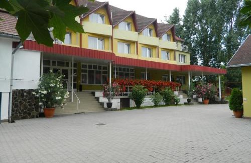 Gornesti Casa | Pensiunea Grandlion