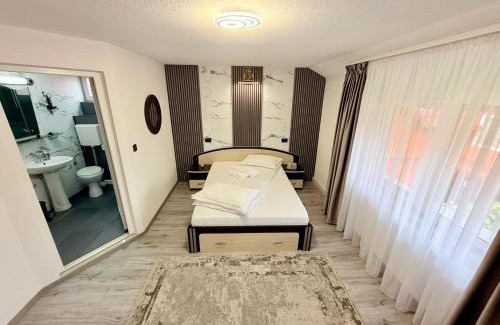 Zarnesti Casa | Pensiunea Monady