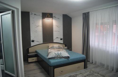 Zarnesti Casa | Pensiunea Monady