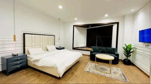 Lahore Apartamento | Penta Square Luxury 1 bed Apartment phase 5 DHA Lahore