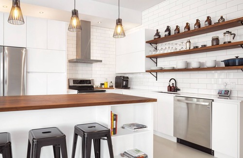 Saint Pierre d'Orleans Condominio | [PENTHOUSE-508] Work, Relax & Cook With Great View