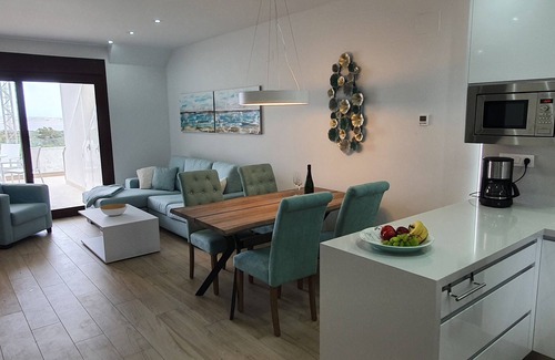 Los Balcones Apartamento | Ático con terraza privada y soleada (ideal para familias)
