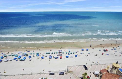 Brush - Stewarts Casa | Penthouse Beach Villa Ocean Walk Resort Daytona
