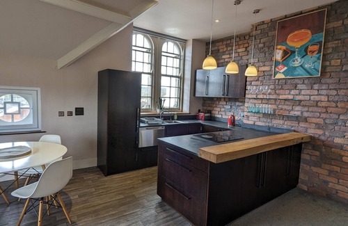 Merthyr Tydfil Apartamento | Penthouse-highstreet-sleeps2-87ws