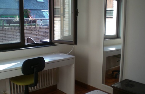 Centro de Oviedo Apartamento | ÁTICO EN EL CENTRO DE OVIEDO CON PLAZA DE GARAJE Y WIFI GRATIS