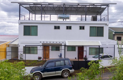 Cajón Condominio | La Casa Blanca de Grecia, unidad superior, 2 camas 2 baños