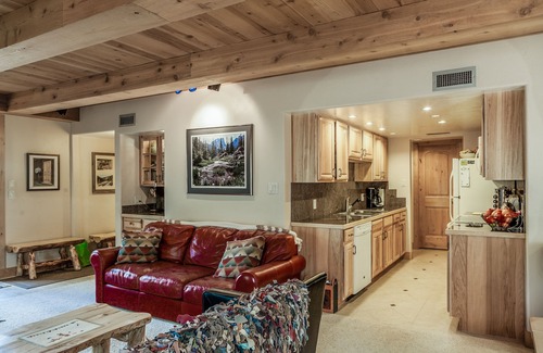 Warrior's Mark Condominio | Ático-exclusivo de estilo familiar, a poca distancia de ascensor, ciudad, piscina **