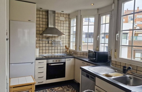 Almenara Apartamento | Ático con amplia terraza y vistas panorámicas en Madrid