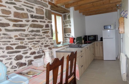 Treogat Cabaña | Penty, casa con techo de paja a 2,5 km del mar