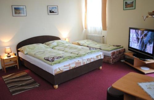 Poprad Hotel | Penzión Slávia