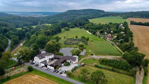 Zdetin Casa | Penzion a Restaurace Bělecký Mlýn
