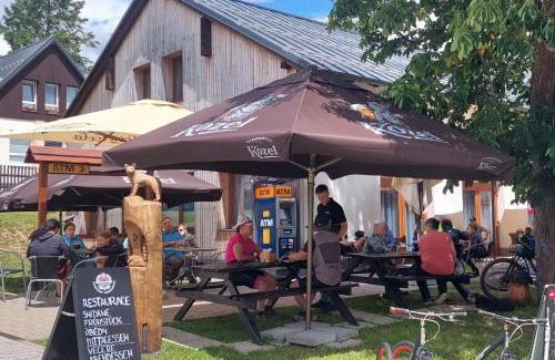 Strazny Casa | Penzion a Restaurace u Sousedů