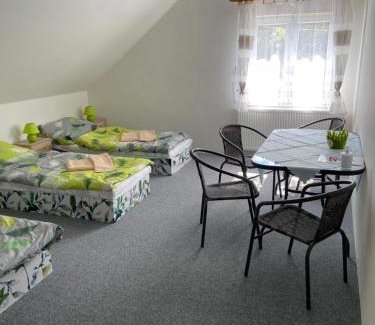 Kokasice Cama Y Desayuno | Penzion Dagmar