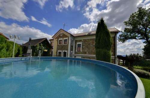 Karlovy Dvory Casa | Penzion Kameňák