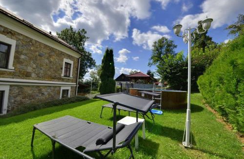 Karlovy Dvory Casa | Penzion Kameňák