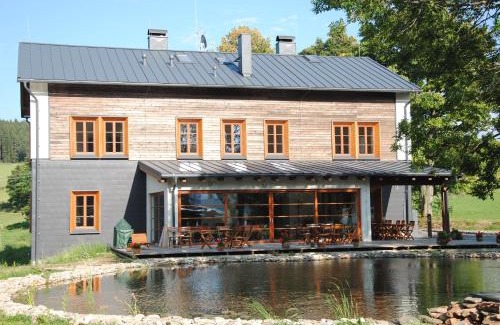 Svinna Casa | Penzion Stará Vápenka