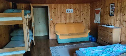 Chvalcov Casa | Penzion Tesák-ČERŇAVA
