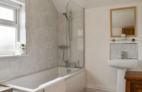 Enderby Casa | Peppercorn Cottage