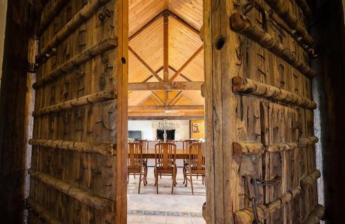 Pokolbin Casa | Peppers Creek Accommodation