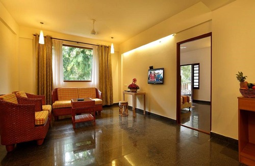 Kumily Hotel | PepperVine