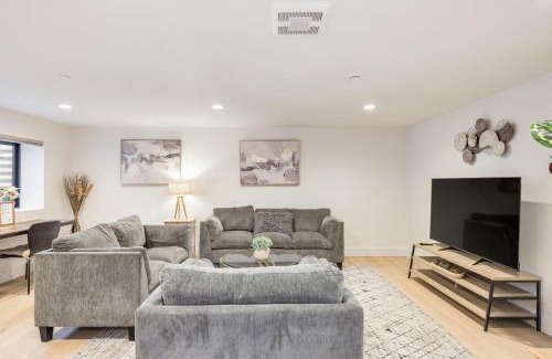 West Bellevue Apartamento | Perch - Bellevue Splendor Fern Suite