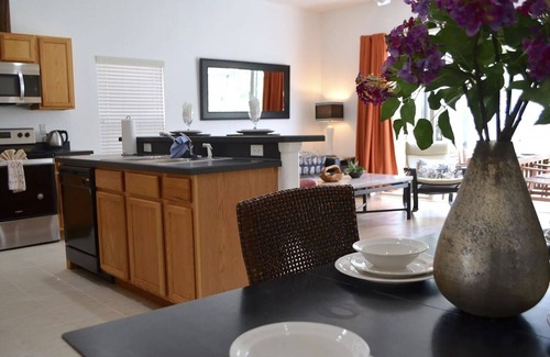 Marbella Casa | Perfect 5 bedroom family home with Pool & Jacuzzi near Disney World