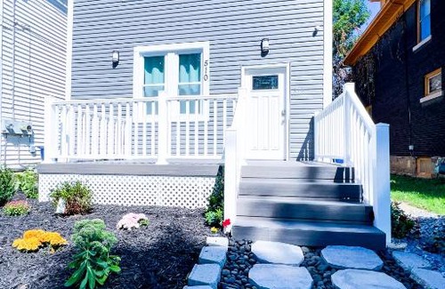 Downtown Niagara Falls Casa | Perfect 6BR Stay Near Niagara Falls & Attractions