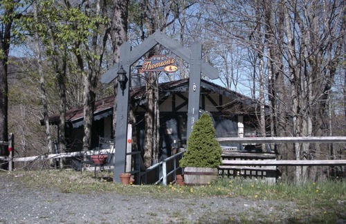 Charter Hills Casa | Perfect Beech Mountain Retreat with Full Kitchen, Wifi and Pet-Friendly