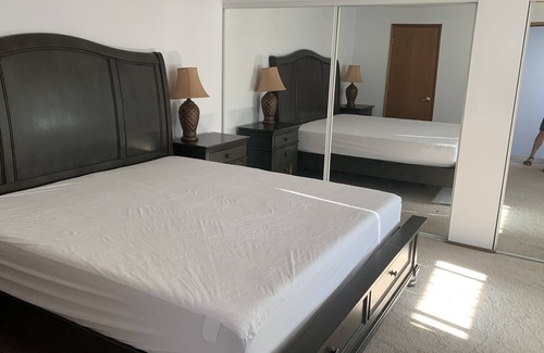 Tacoma Casa | Perfect Brownspoint getaway-2