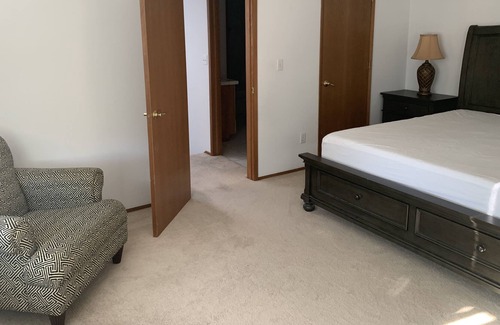 Tacoma Casa | Perfect Brownspoint getaway-2