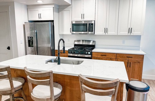 Francis Casa | PERFECT FAMILY GETAWAY near Park City and the Uintah Mountains!! 30 Day Rental