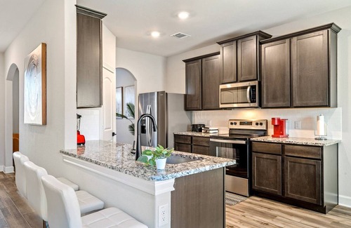 John T White Casa | Perfect Home for Families Displaced by Insurance