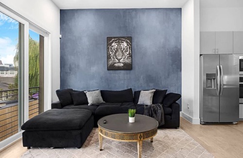 South Central Houston Casa | Perfect Houston Group Stay for 12 With 6 Beds 6 Baths