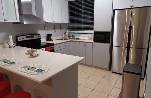 Mediania Alta Condominio | Aquatika 4401 Retiro en la playa