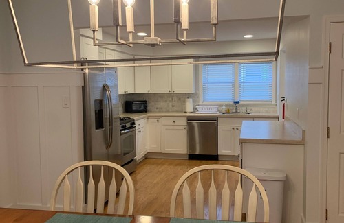 Ship Bottom Casa | Perfect LBI Location for Young Families steps away from Bay Beach and playground