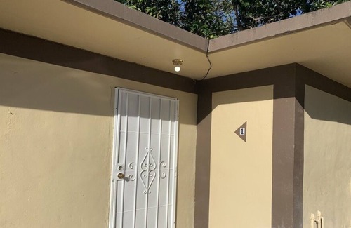 Chalan-Pago-Ordot Apartamento | Perfect Location! 1 Bed/ 1 Bath Chalan Pago Guam