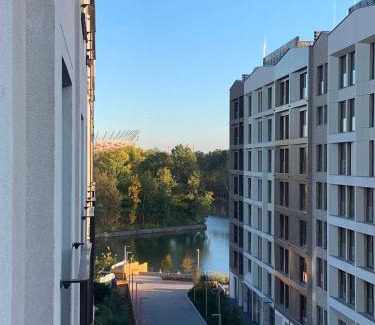 Praga Apartamento | Perfect Location - Modern Riverside Apartment
